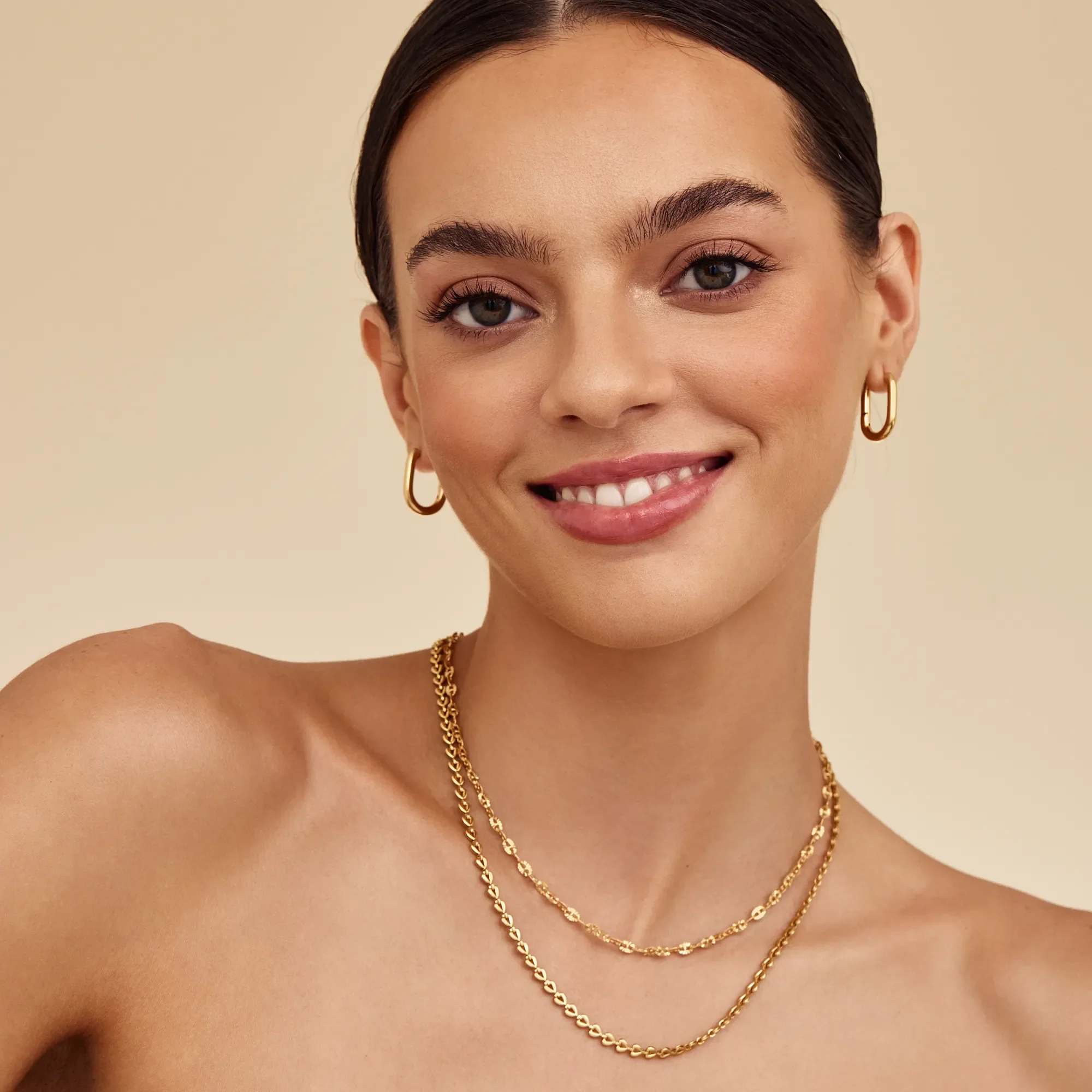 Bold Sequin Chain Necklace - Image 2