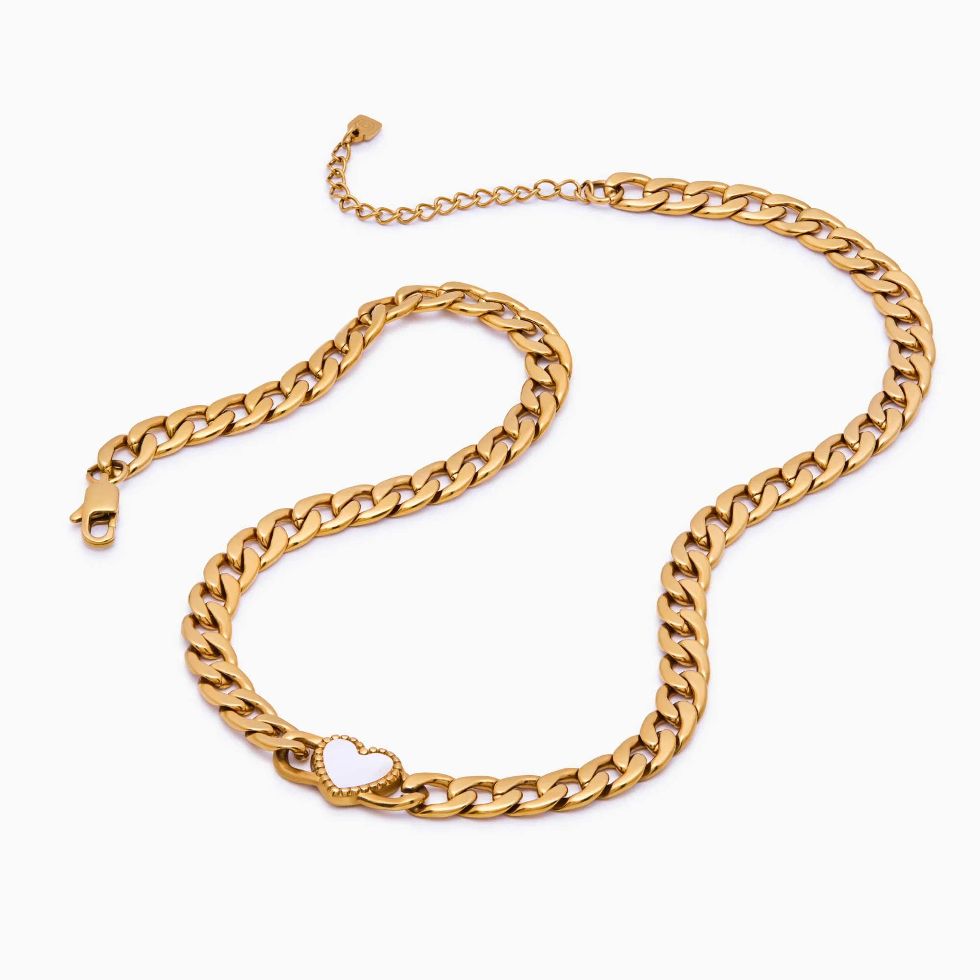 Ember Heart Curb Chain Necklace - Image 3