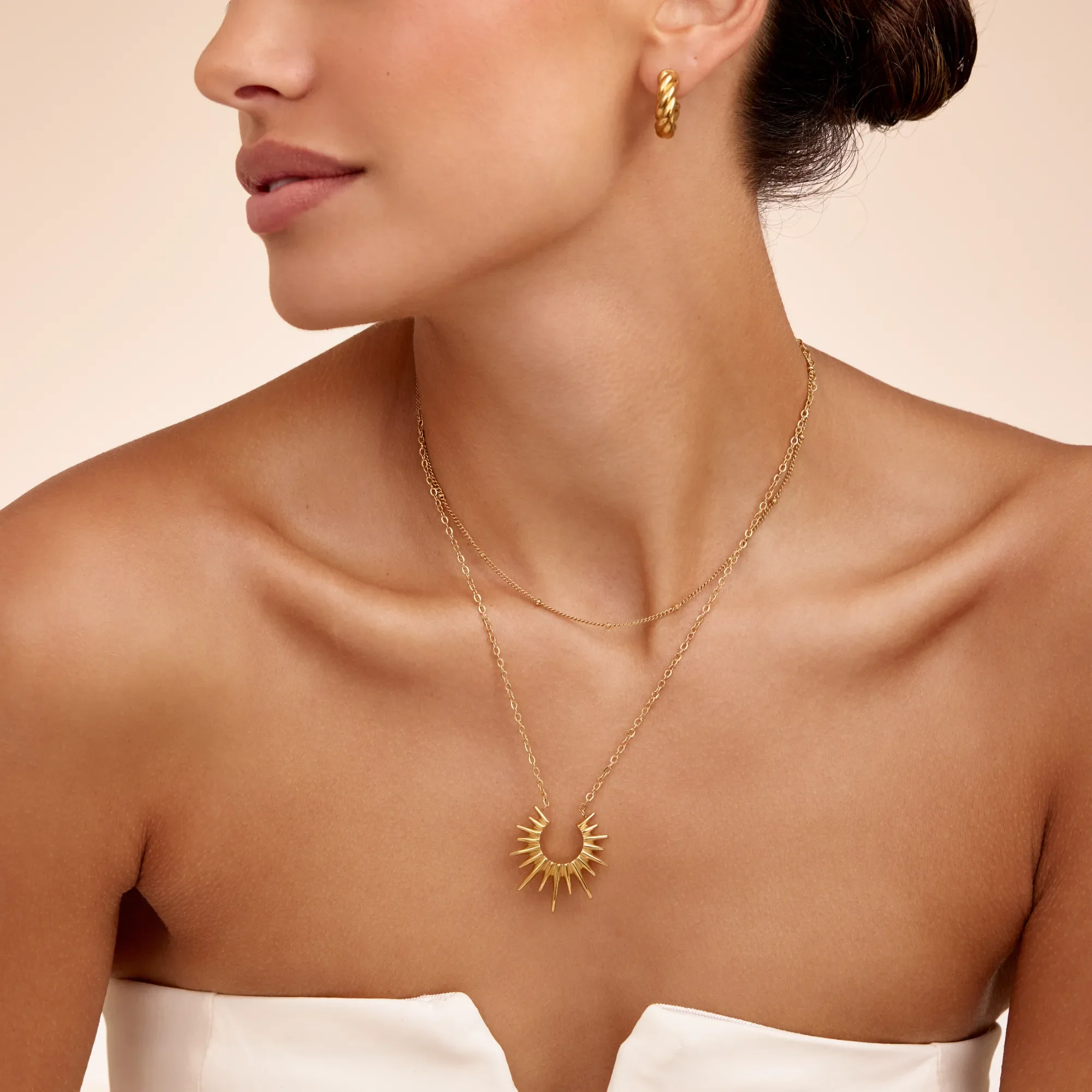 Helia Sunburst Necklace - Image 4