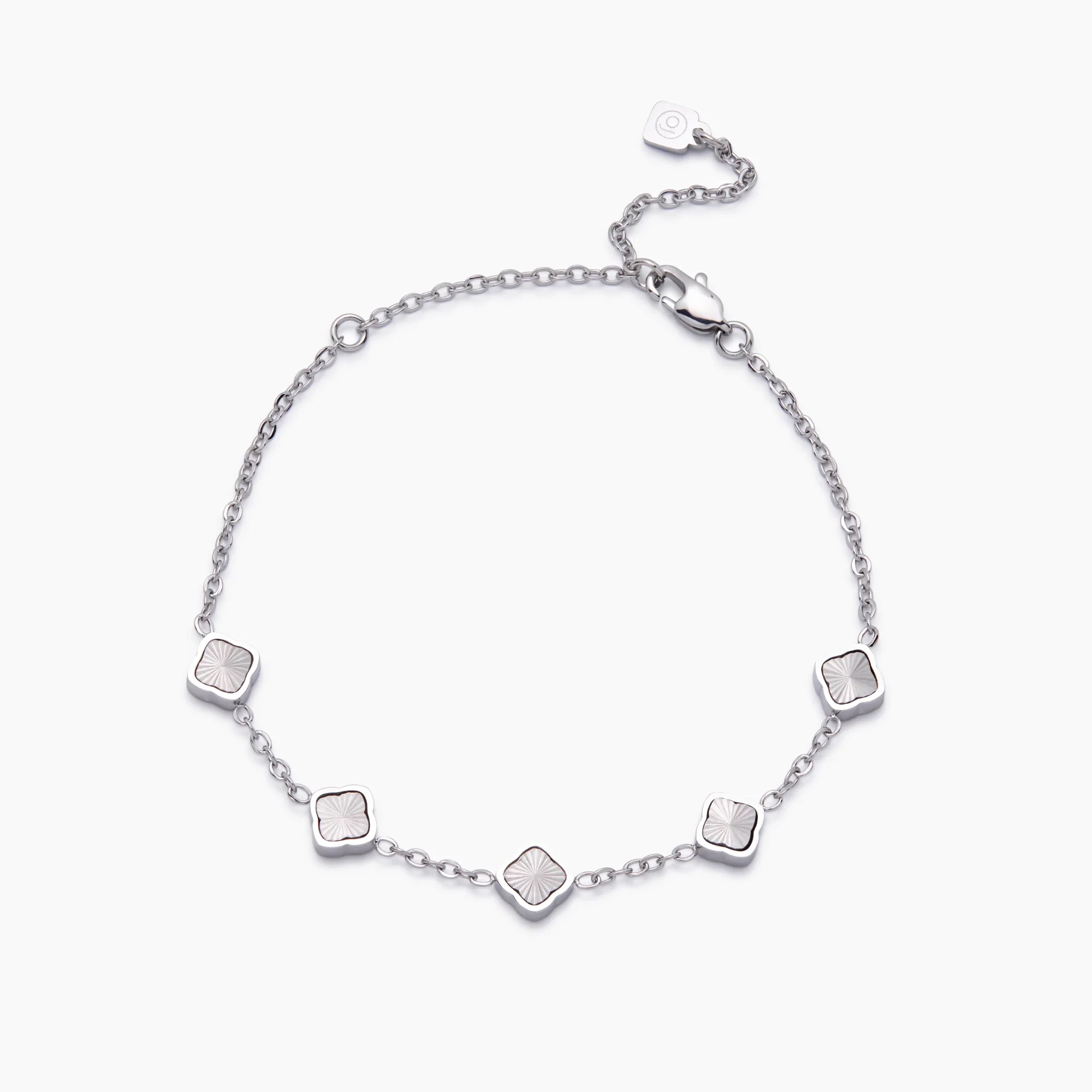 Mini Sunburst Clover Bracelet - Image 6