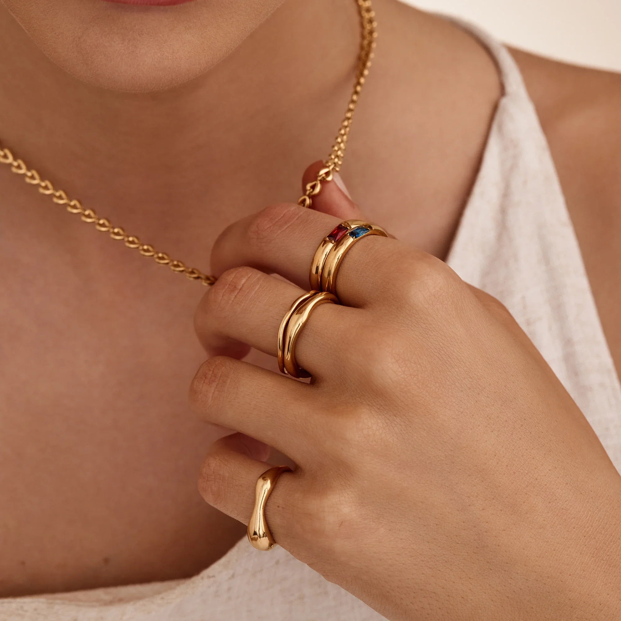 Sculpted Wave Statement Ring - Image 6