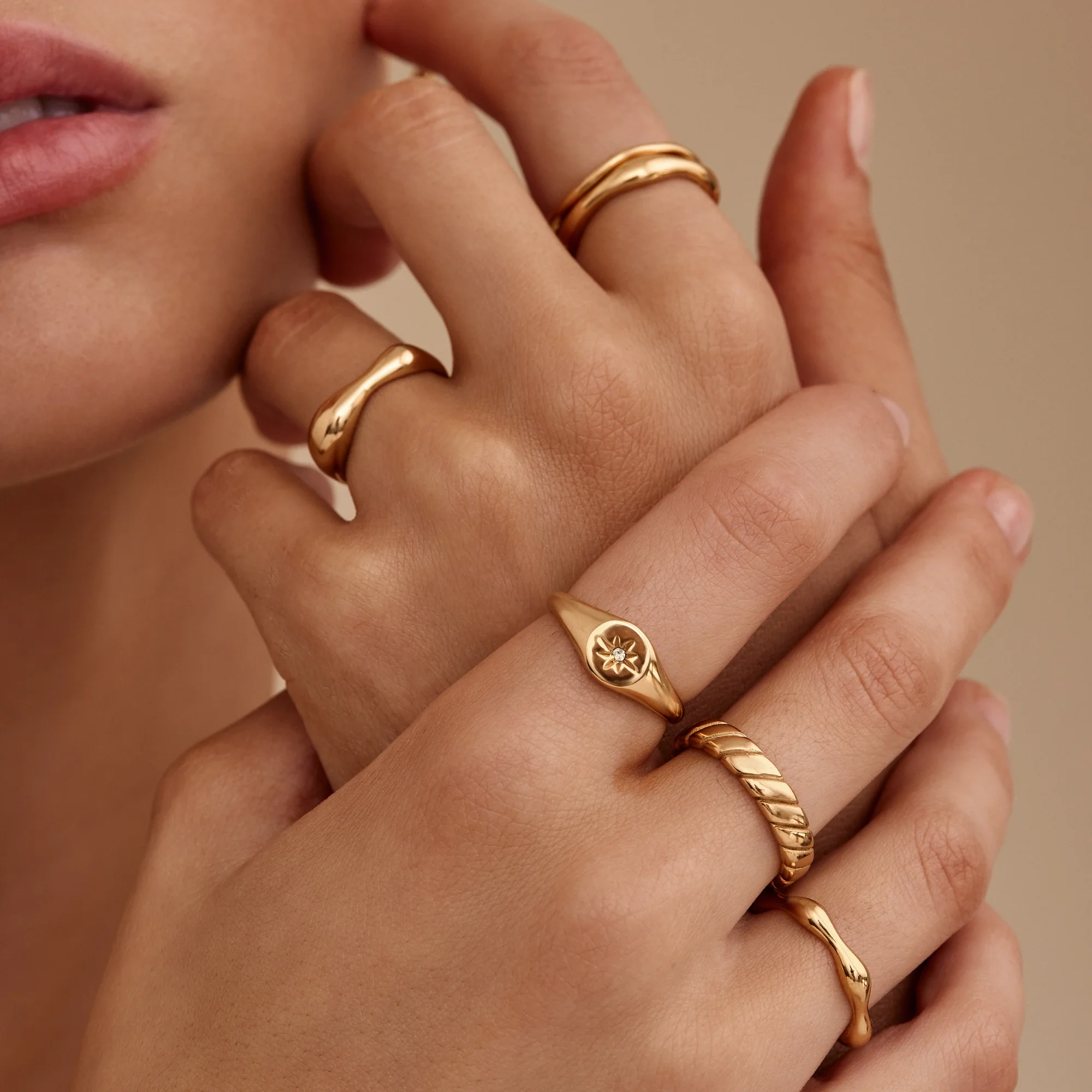 Stella Signet Ring - Image 5